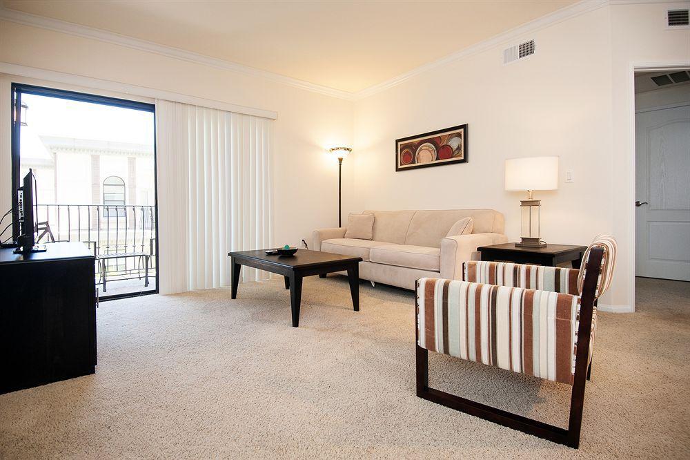 לוס אנג'לס Sunshine Suites At The Piero מראה חיצוני תמונה